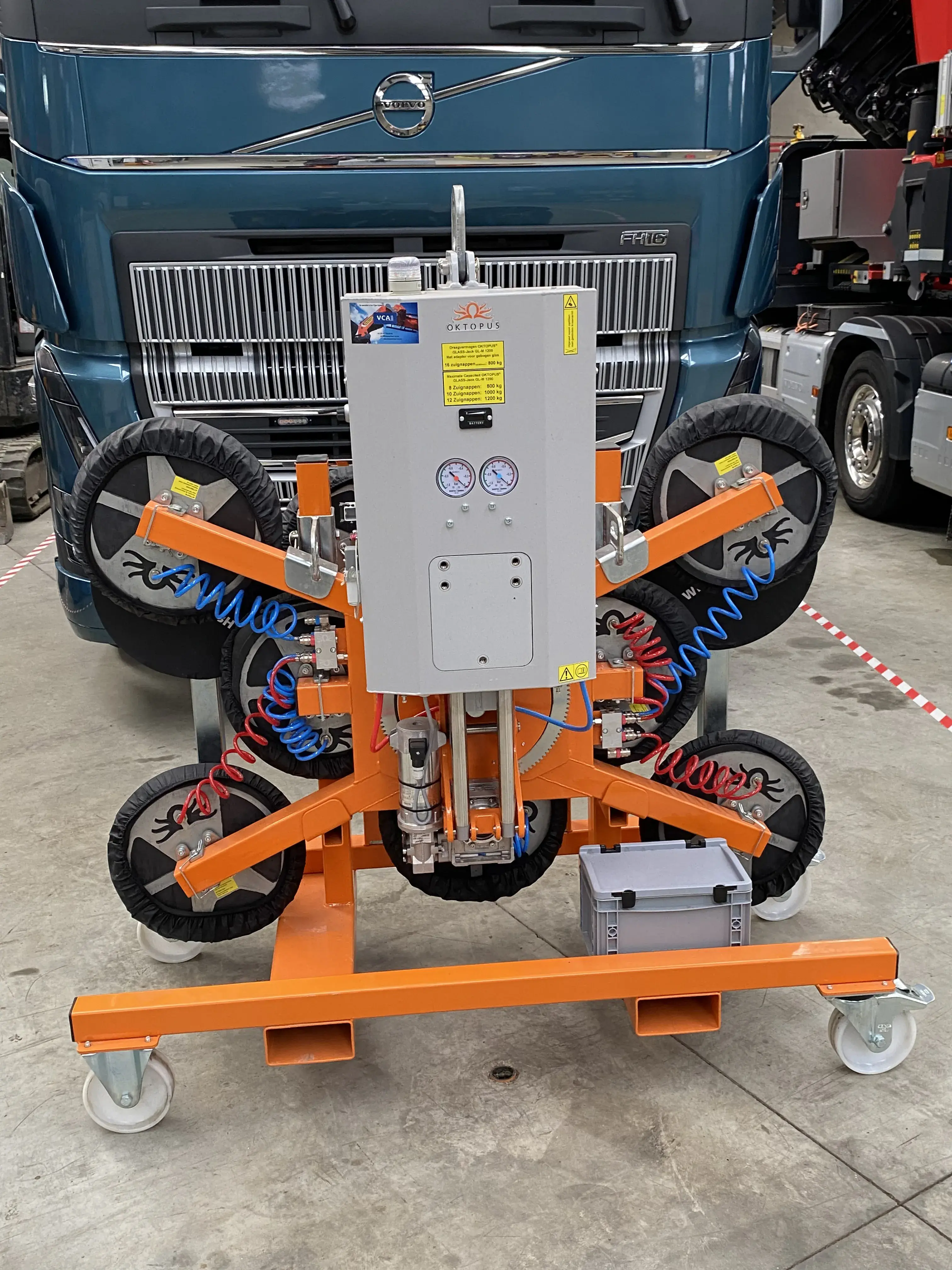 Vacuümglaszuiger met twaalf zuignappen, draagvermogen tot 1.200 kg