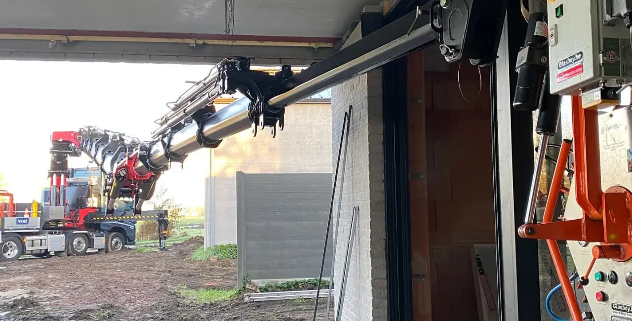 Paswerk met de autolaadkraan in Belsele