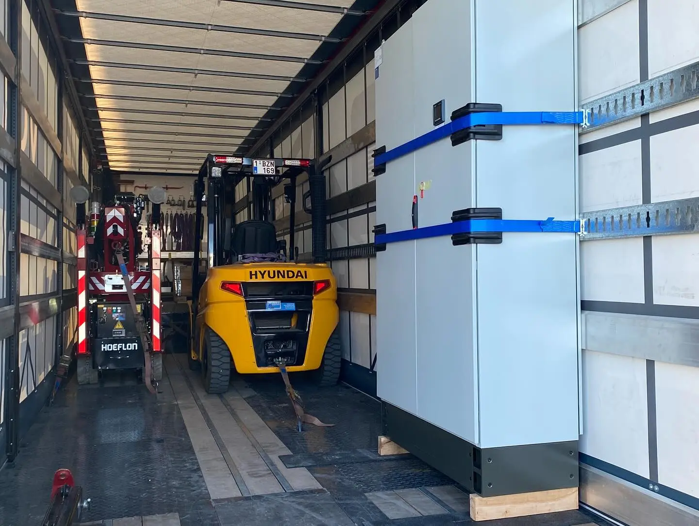 Transport met onze unieke dieplader